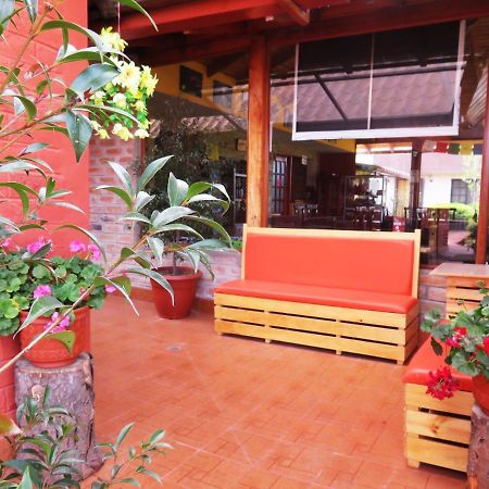 לינה וארוחת בוקר Machachi Casa Del Montanero מראה חיצוני תמונה
