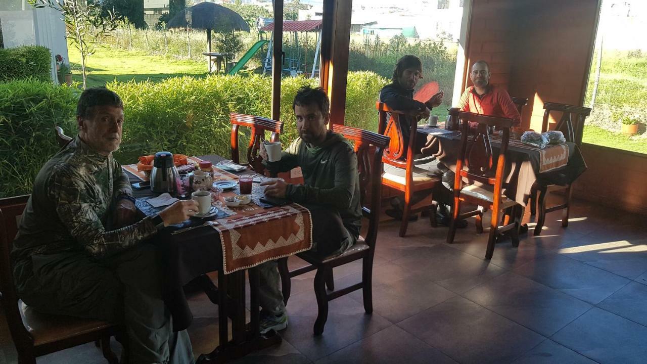 לינה וארוחת בוקר Machachi Casa Del Montanero מראה חיצוני תמונה